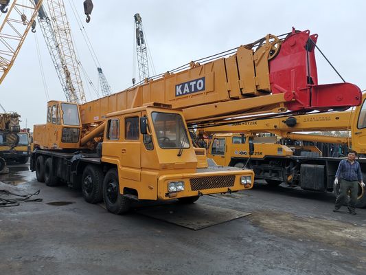 45000 kg Poids KATO NK450 45 tonnes Grue de camion avec des performances originales et excellentes