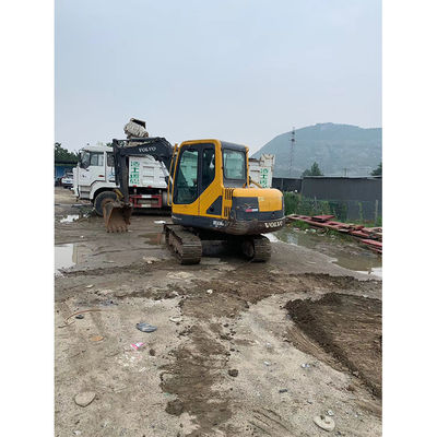 Excavateur Volvo Ec55b d'excellentes performances importé de Suède Poids de fonctionnement 6TON