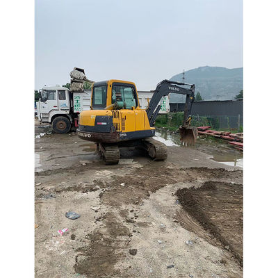 Excavateur Volvo Ec55b d'excellentes performances importé de Suède Poids de fonctionnement 6TON