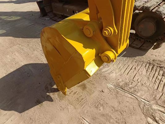 Valve hydraulique d'origine utilisée pour la pelle Komatsu PC220 à faible consommation d'énergie