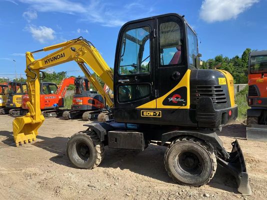Pompes hydrauliques d'origine Excavateur Hyundai 60 roues de seconde main avec capacité de seau de 4m3