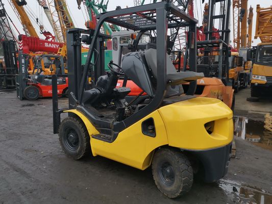 Choix des hôtels Komatsu FD25 2,5 tonnes Mini chariot élévateur avec une longueur de fourchette de 1200 mm à Shanghai