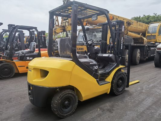 Camions élévateurs à trois tonnes FD25 FD50 1,5 tonne 2,5 tonne 3 tonnes 5 tonnes fabriqués au Japon