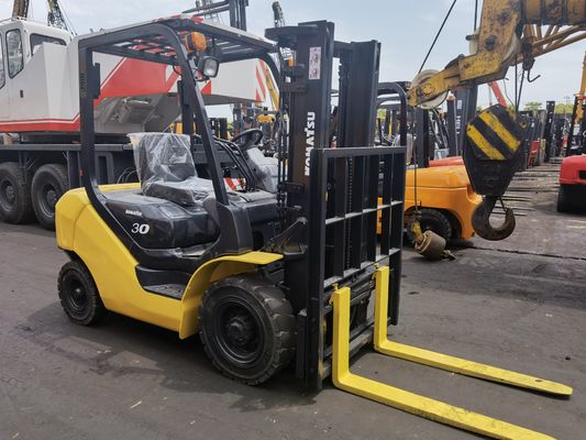 Camions élévateurs à trois tonnes FD25 FD50 1,5 tonne 2,5 tonne 3 tonnes 5 tonnes fabriqués au Japon