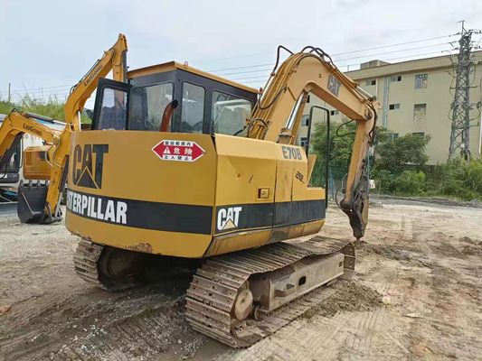 Excavateur CAT E70B d'occasion 7 TON Poids de fonctionnement à Shanghai Adapté à tous les terrains