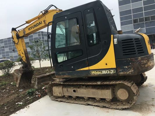 Moteur d'origine 8 tonnes Poids de fonctionnement Mini-excavatrice HYUNDAI 80 Machine d'occasion