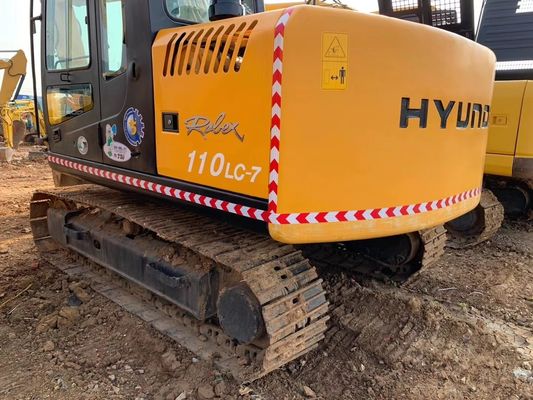 Excavateur Hyundai 110 110-7 d'occasion avec soupape hydraulique d'origine 11TON poids de fonctionnement