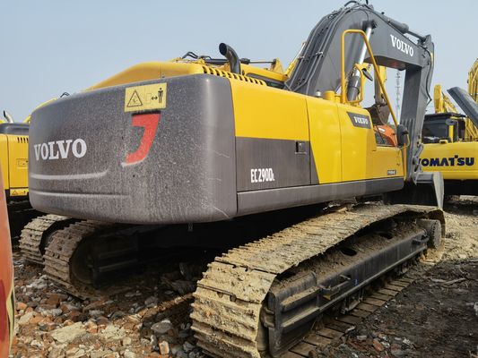 Excavatrice VOLVO EC290D utilisée avec autre capacité de seau en bon état