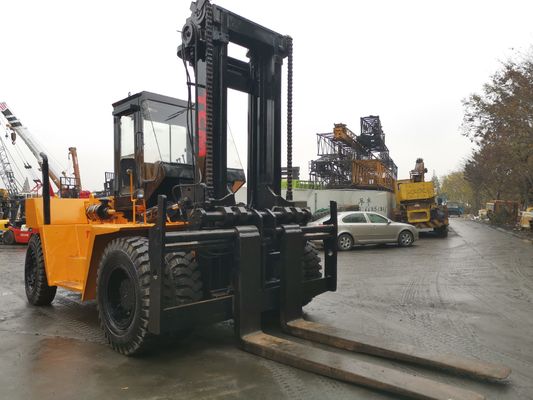 TCM 20 tonnes chariot élévateur diesel FD200 FD250 pour conteneurs lourds en bon état