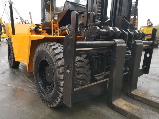 TCM 20 tonnes chariot élévateur diesel FD200 FD250 pour conteneurs lourds en bon état