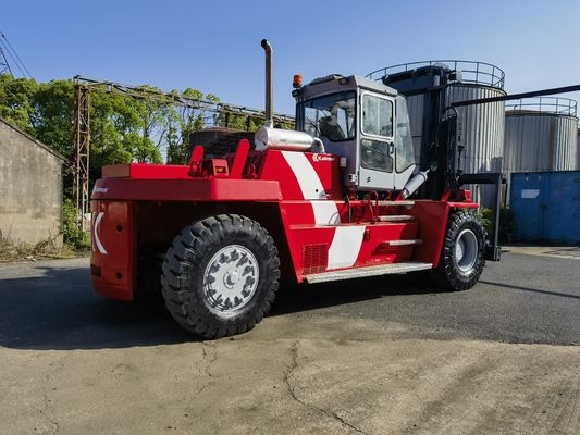 Vélos élévateur à fourche à moteur diesel Kalmar 25T 30T 40T d'origine pour les opérations de routine sur la longueur de la fourche