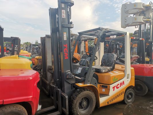 2500 kg Poids TCM utilisé chariot élévateur FD25T6 2,5 tonnes Japon Original en bon état