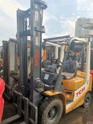 2500 kg Poids TCM utilisé chariot élévateur FD25T6 2,5 tonnes Japon Original en bon état