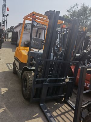 TCM FD20 T5 chariot élévateur de 3 tonnes pour multi-fonctions largeur de fourchette de routine en état d'utilisation