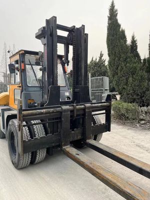 8 tonnes de chariot élévateur à fourche TCM FD80 à Shanghai avec des dimensions et une largeur de fourchette de routine