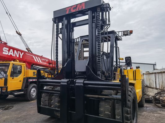 TCM FD230 chariot élévateur diesel de 12 à 25 tonnes pour le chargement et le déchargement de conteneurs