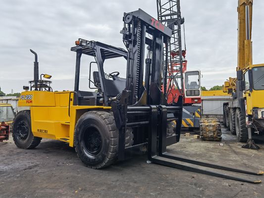 TCM FD230 chariot élévateur diesel de 12 à 25 tonnes pour le chargement et le déchargement de conteneurs