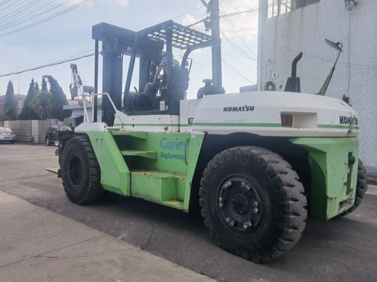 24 tonnes Japon Komatsu FD240 chariot élévateur pour la manutention de matériaux dans l'entrepôt Japon Stock