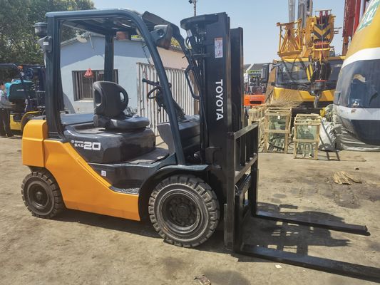 2000 kg Toyota 8f20 chariot élévateur Vente directe 2,5 tonnes 3 tonnes 4 tonnes 7 tonnes 10 tonnes Remise en stock