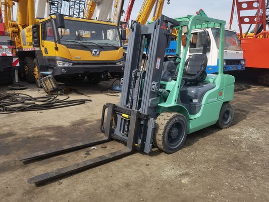 Conditions de travail stables Mitsubishi de seconde main 3 tonnes FD30 chariot élévateur à fourchette 180 mm de largeur