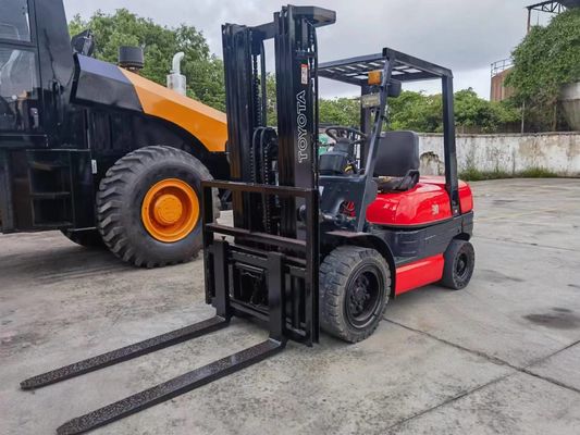 Utilisé Toyota 6f30 3 tonnes chariot élévateur 7 tonnes Mini FD70 FD60 FD50 FD40 30 pour les restaurants