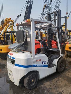 Accueil 2,5 tonnes d'occasion Japon TCM FD25 T3C chariot élévateur diesel pour les entreprises de restauration au détail