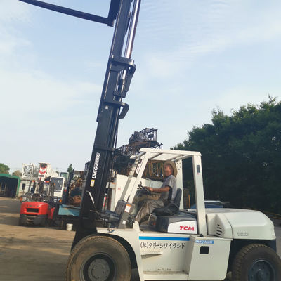 TCM FD100 10 tonnes élévateur à fourche diesel d'occasion pour les opérations et l'efficacité des boissons alimentaires