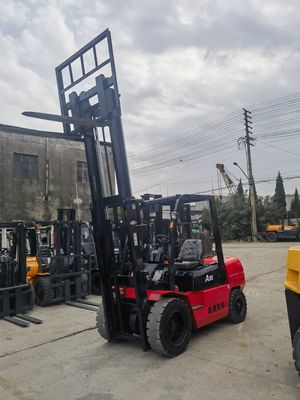 Excellent état Hangzhou A30 3 tonnes mini chariot élévateur diesel pour les petites entreprises