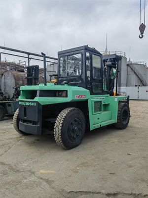 Shanghai Vente Mitsubishi FD120 chariot élévateur en bon état pour l'industrie alimentaire et des boissons