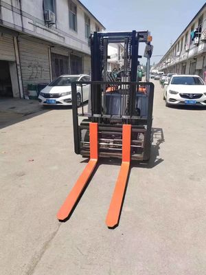 3 tonnes de chariot élévateur Toyota avec cylindre FDZN30 LP moteur à gaz Komatsu TCM Misubishi