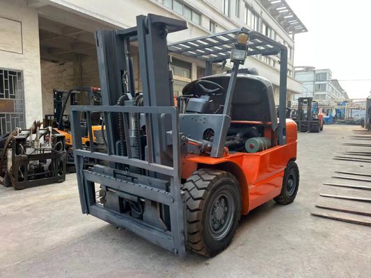 Camion élévateur hélicoïdal d'occasion diesel CPCD50 5 tonnes avec cylindre de décalage latéral 3 tonnes 8 tonnes 10 tonnes élévateur pour entrepôt de quai