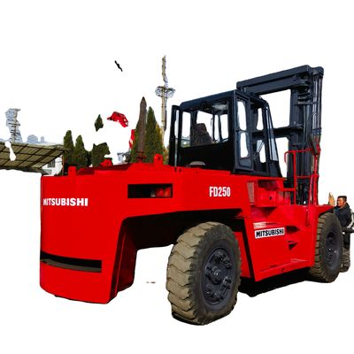 Découvrez des performances supérieures avec un chariot élévateur diesel Mitsubishi FD250 de 25 tonnes d'occasion