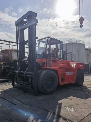 Découvrez des performances supérieures avec un chariot élévateur diesel Mitsubishi FD250 de 25 tonnes d'occasion