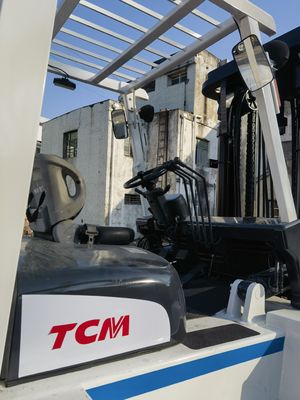 Télélivrateur diesel japonais TCM FD100 utilisé 10 tonnes