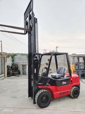 Des performances fiables Hangcha H30 3 tonnes chariot élévateur pour les ateliers de réparation de machines