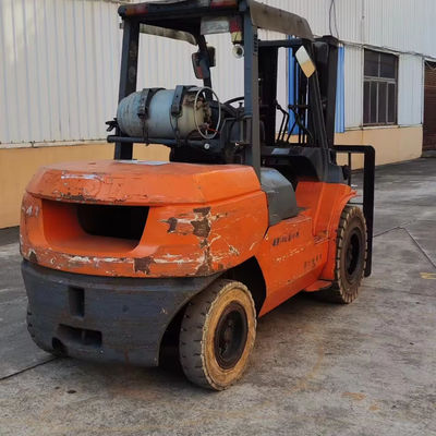 Camion élévateur Toyota FD50 d'occasion de 5 tonnes avec un poids de 5000 kg et un bon travail en bon état