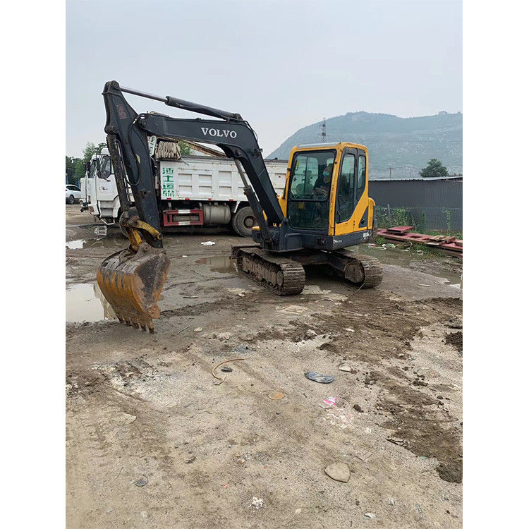Excavateur Volvo Ec55b d'excellentes performances importé de Suède Poids de fonctionnement 6TON
