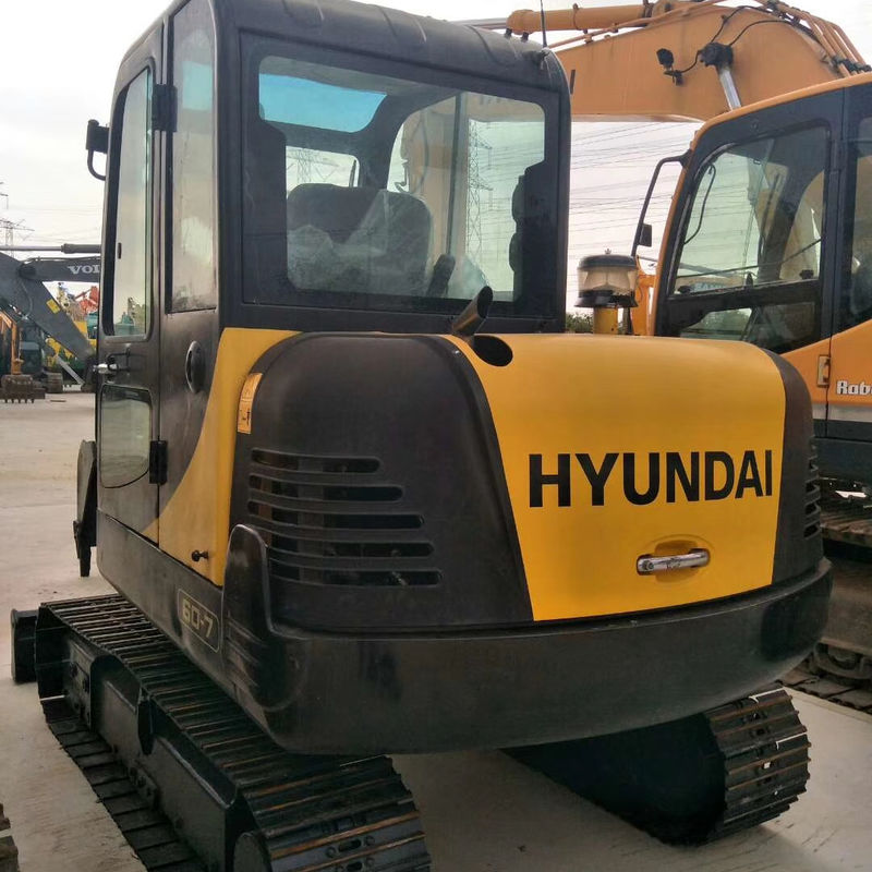 Hyundai 60-7 Crawler Excavator Machines de construction utilisées avec des heures de travail réduites