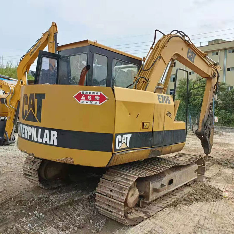 Mini Caterpillar Machinery pour le déplacement de la terre Excavateur à trace CAT E70B utilisé pour 2020
