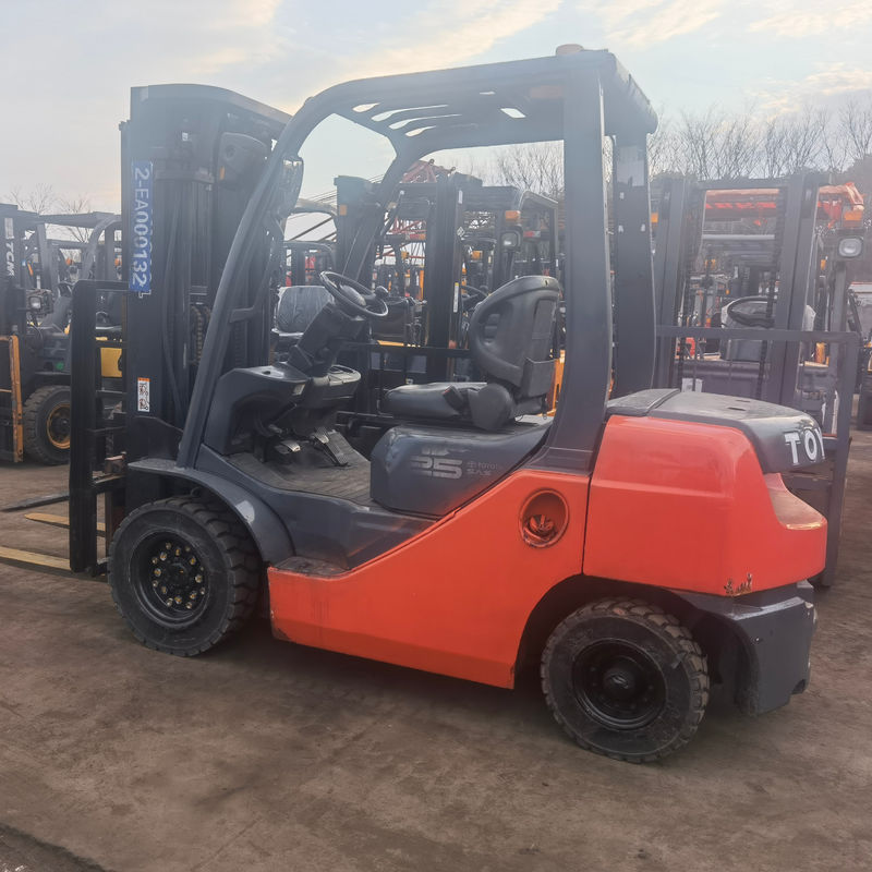 2.5 tonnes Toyota Forklift FD30 pour la manutention des matériaux Année 2012 Imprimeries