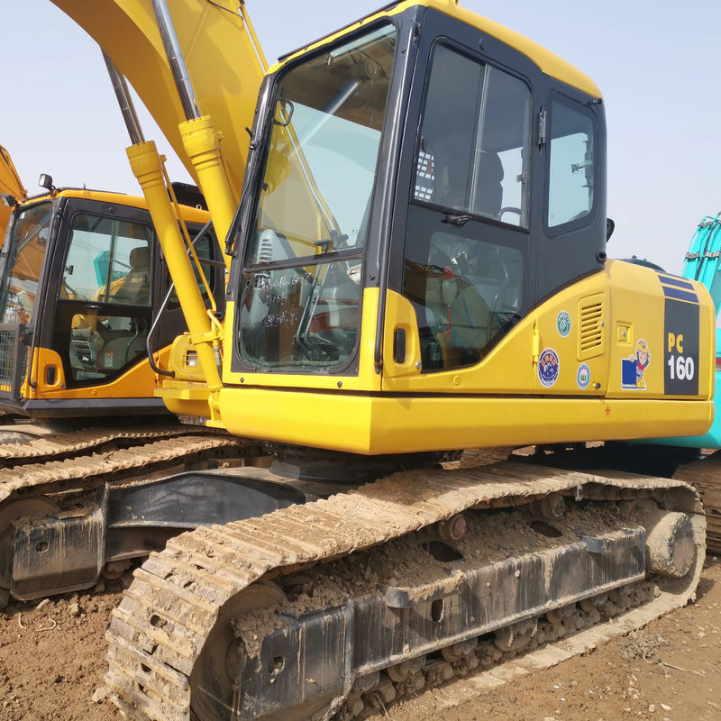 Excavateur PC160 d'occasion en bon état