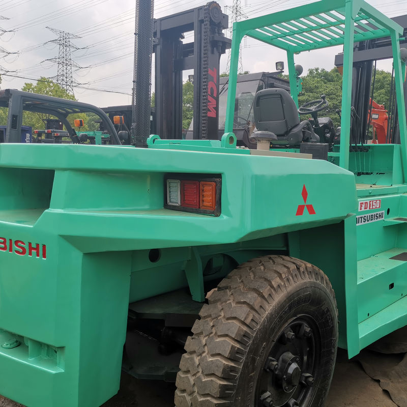 15 tonnes Mitsubishi FD150 camion élévateur à moteur diesel d'occasion pour les ateliers de matériaux de construction