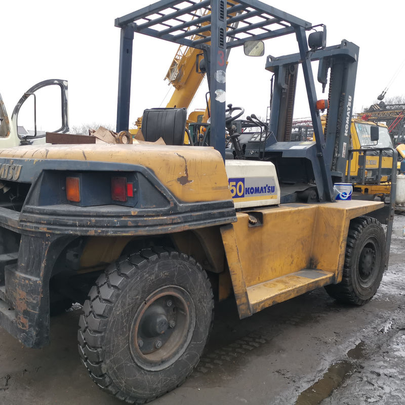 Produit fabriqué au Japon Utilisé Komatsu 5 tonnes chariots élévateurs FD50 5 tonnes chariot élévateur au Japon