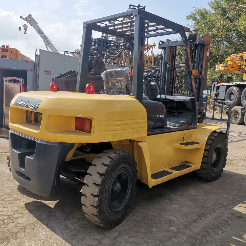 FD70 TCM Komatsu Toyota 7 tonnes chariot élévateur à fourche avec une garantie d'un an et une longueur de fourche de 1200 mm