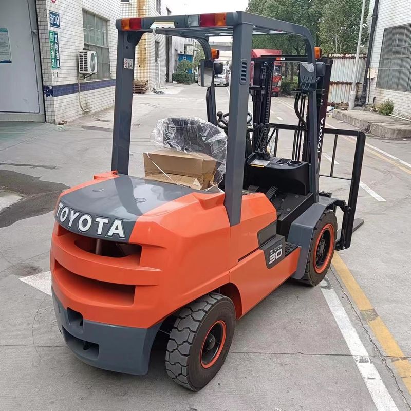 Minage de l'énergie 3 tonnes FD30 chariot élévateur diesel avec moteur maximal Isuzu japonais et filtre à carburant