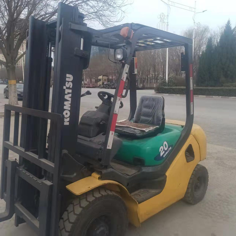 Source d'alimentation manuelle FD20 chariot élévateur diesel Komatsu La meilleure option pour le marché de détail