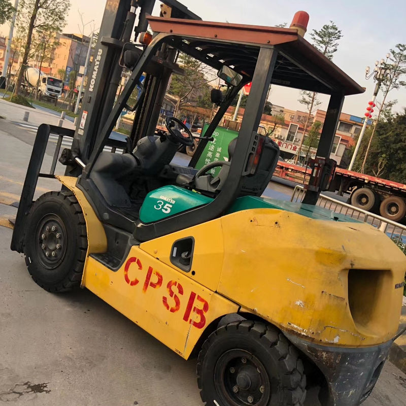 Camion élévateur japonais de 3 tonnes Komatsu FD30/FD20/FD25/FD35/FD40/FD50 avec source d'alimentation manuelle