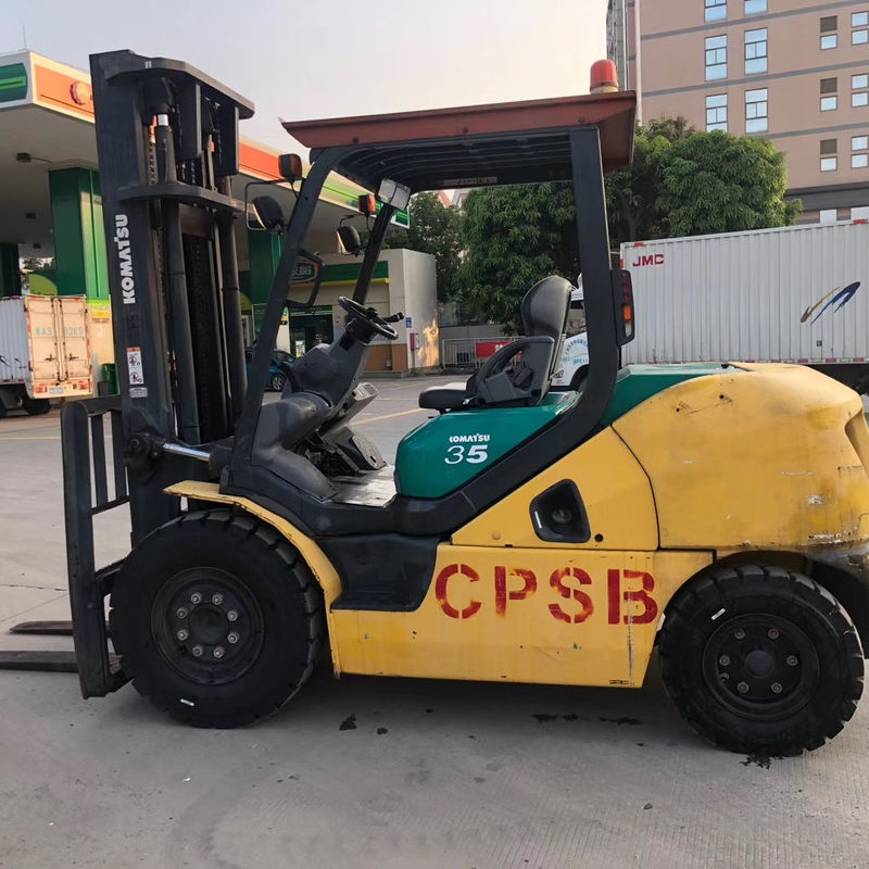 Télélivrateur diesel Komatsu Fd30 d'occasion de 3 tonnes avec moteur en option et largeur de fourchette 1200 mm