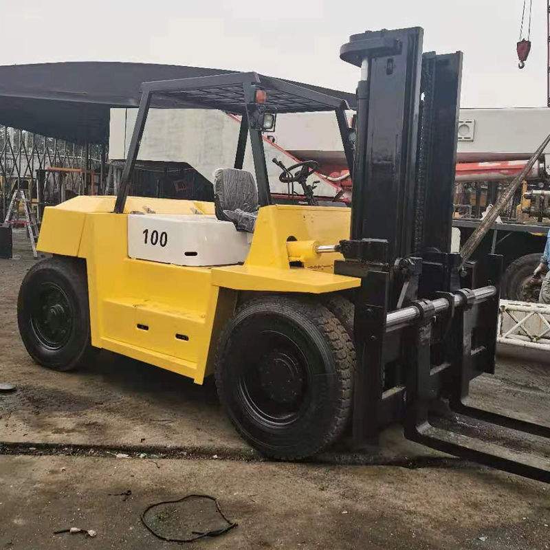 Zone industrielle de Shanghai Vente Japon TCM d'occasion 10 tonnes FD100 chariot élévateur à mât élevé