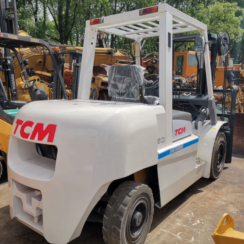 TCM 3 tonnes chariots élévateurs diesel FD30 FD50 FD70 Utilisés et très demandés pour les boissons alimentaires